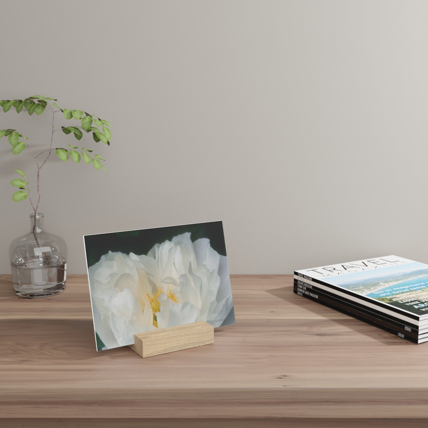 Peony Gallery Board with Stand